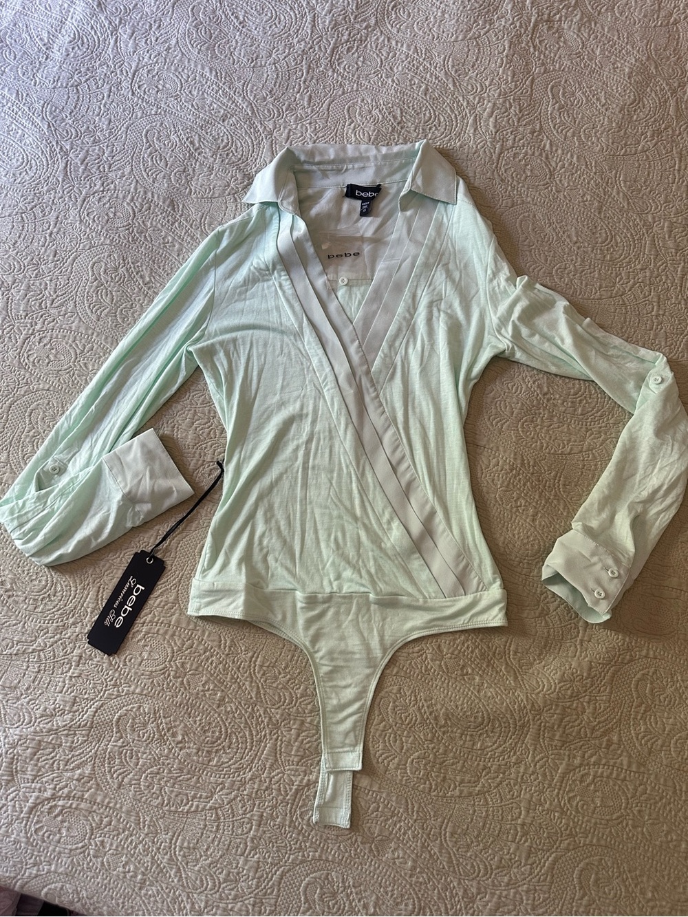 Bebe light green crossover bodysuit (small)